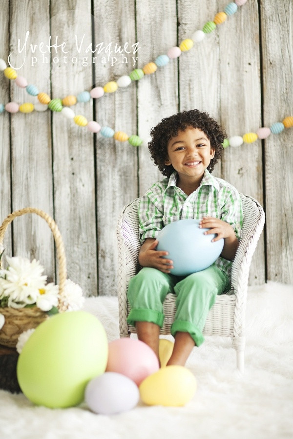 Family Easter Picture Ideas
 52 best Easter Mini Session Ideas images on Pinterest