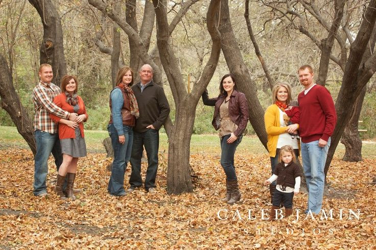 Family Fall Pictures Clothing Ideas
 Fall Family Picture Clothing Ideas