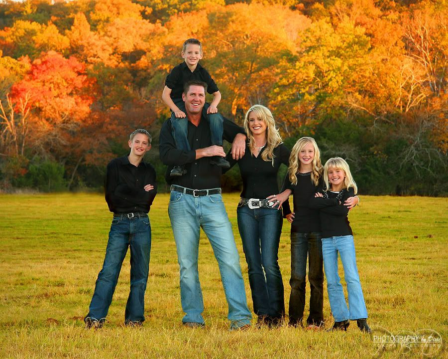 Family Portrait Ideas For Fall
 Outdoor Family s Ideas
