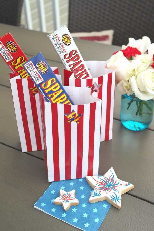 Fourth Of July Party Favors
 Simple and Stylish 4th of July Party Ideas