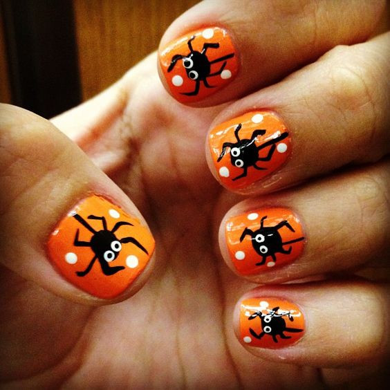 Halloween Design For Nails
 27 Classy And Bold Halloween Nail Designs To Try Styleoholic
