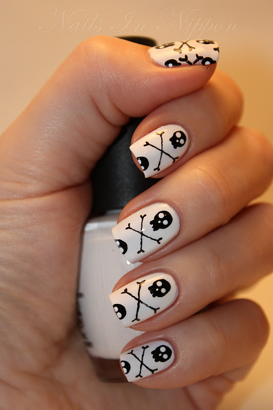Halloween Design For Nails
 15 Seriously Awesome Halloween Nail Art Designs