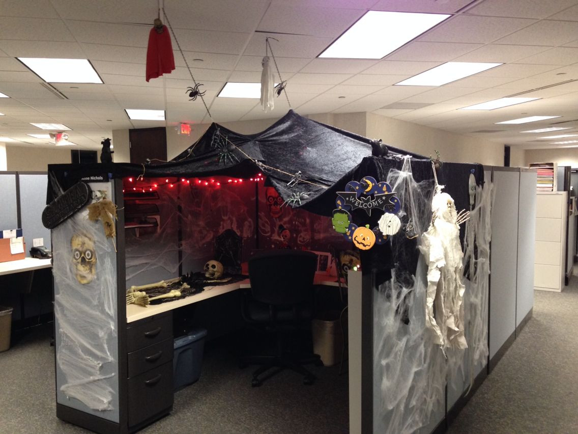Halloween Desk Decorating Ideas
 Halloween cubicle … Halloween