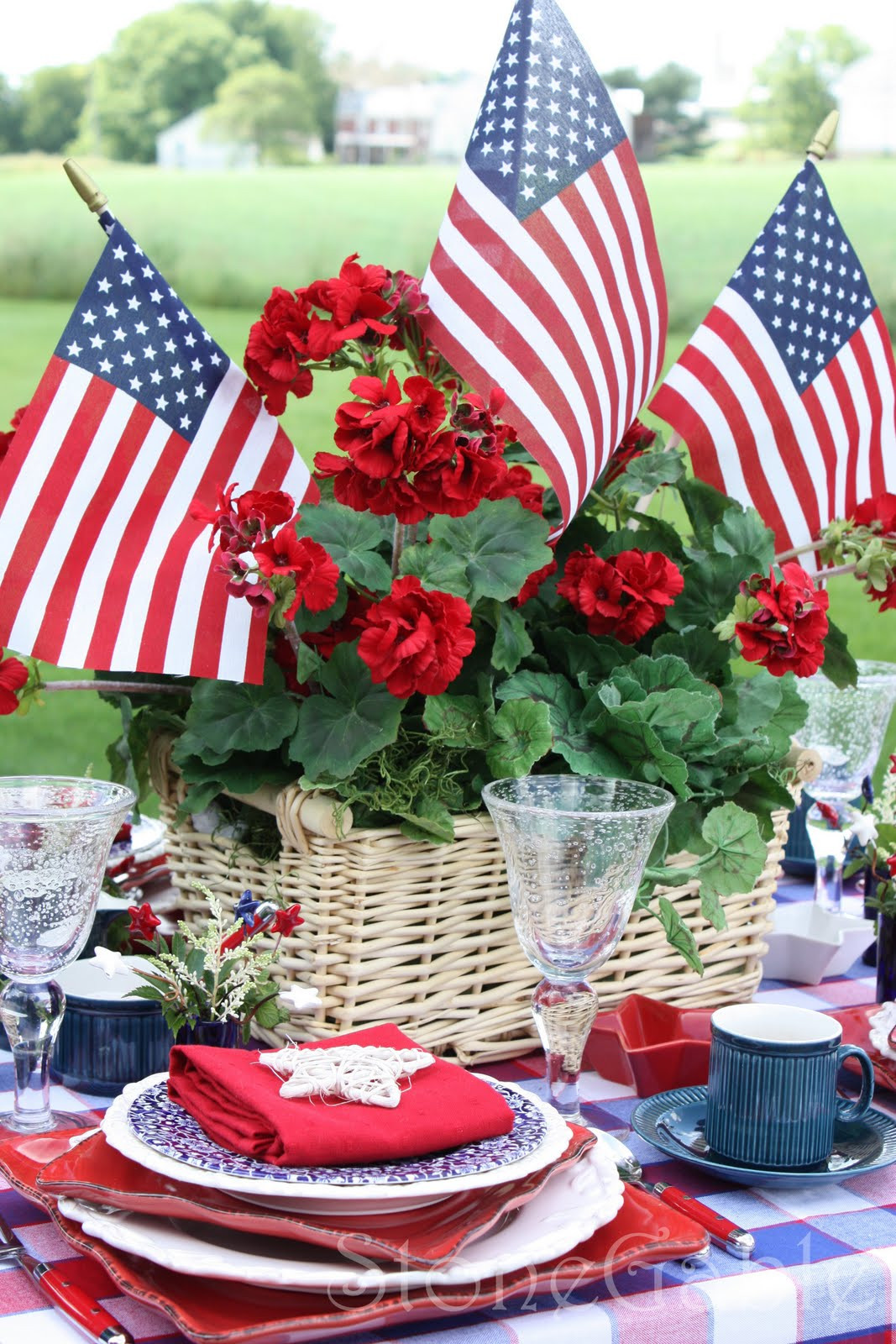 Memorial Day Decorations Ideas
 Memorial Day Table StoneGable