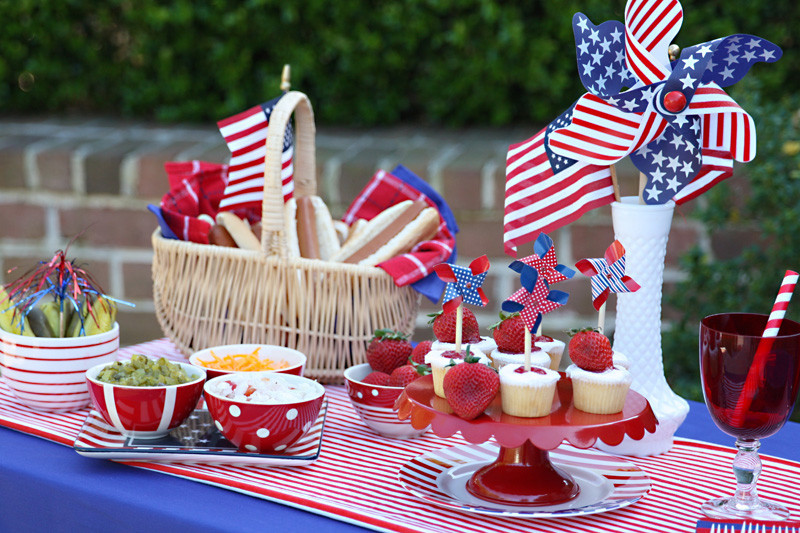 Memorial Day Party Decorations
 Hometalk