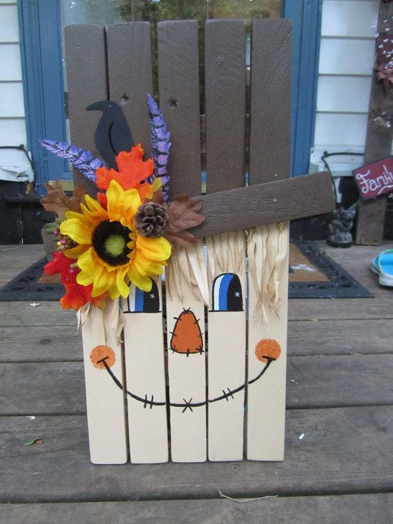 Pallet Halloween Ideas
 35 Unique DIY Scarecrow Ideas For Kids To Make This