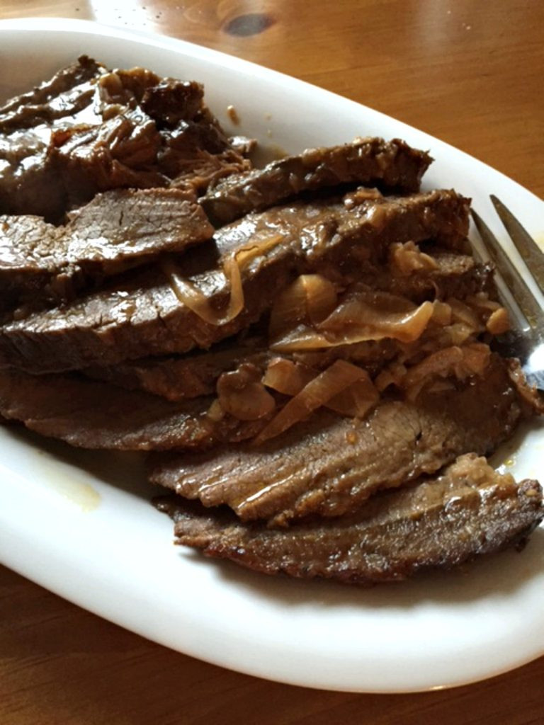 Passover Brisket Recipe Onion Soup Mix
 Easiest Melt In Your Mouth ion Soup Mix Brisket Skinny