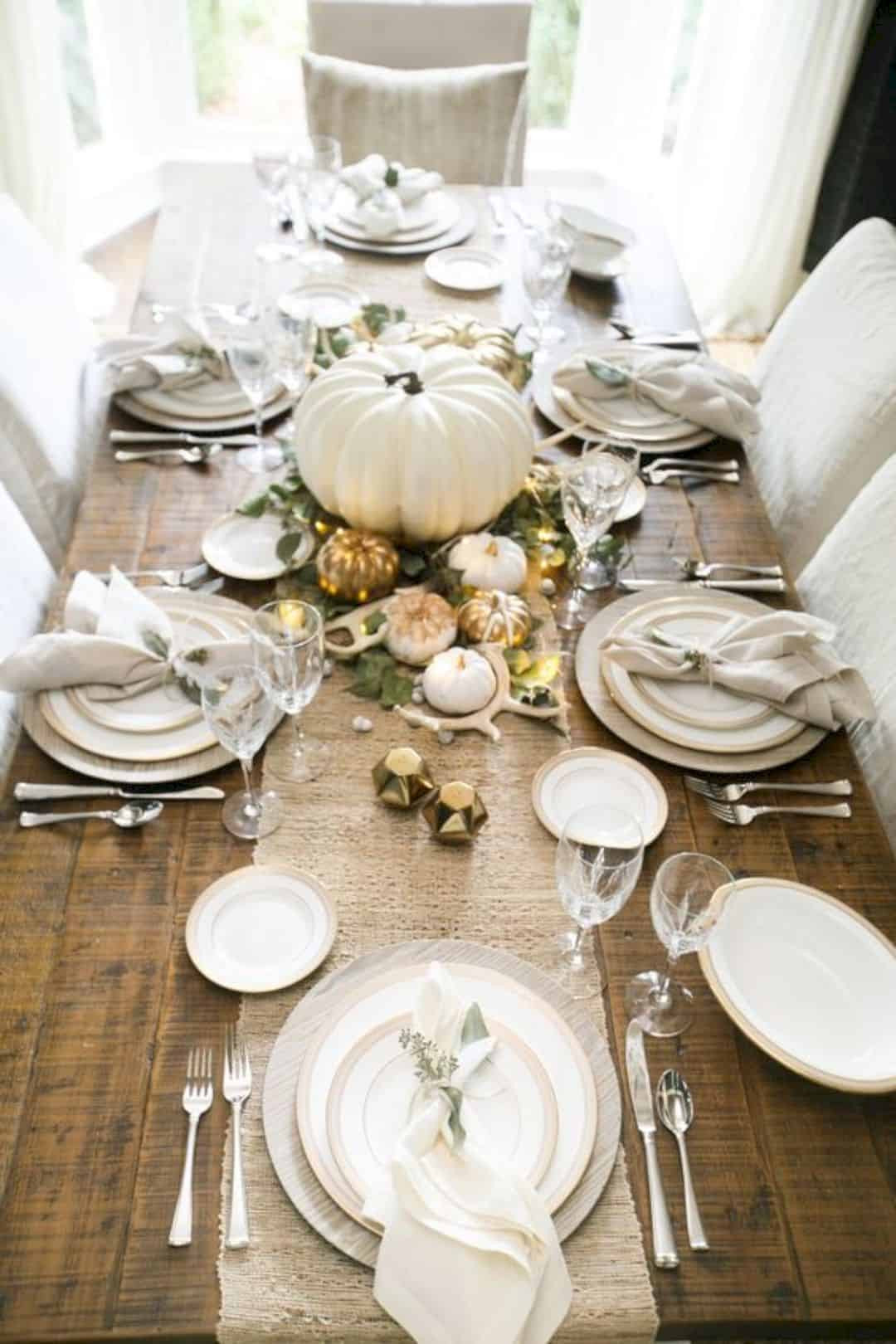 Pinterest Thanksgiving Table Ideas
 16 Magnificent Thanksgiving Table Decorating Ideas