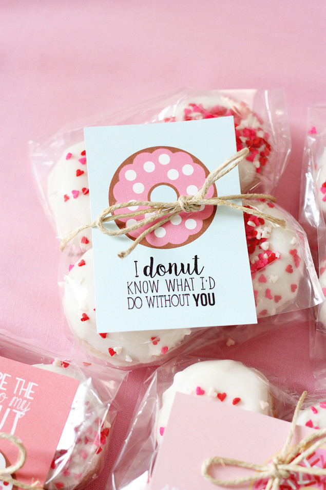 Pinterest Valentines Day Ideas
 Valentine Donut Printables Eighteen25