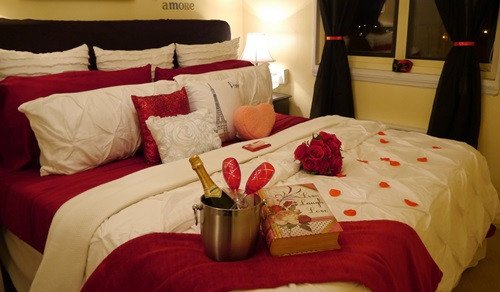 Romantic Bedroom Ideas For Valentines Day
 Romantic Valentine’s Day Bedroom Decorations