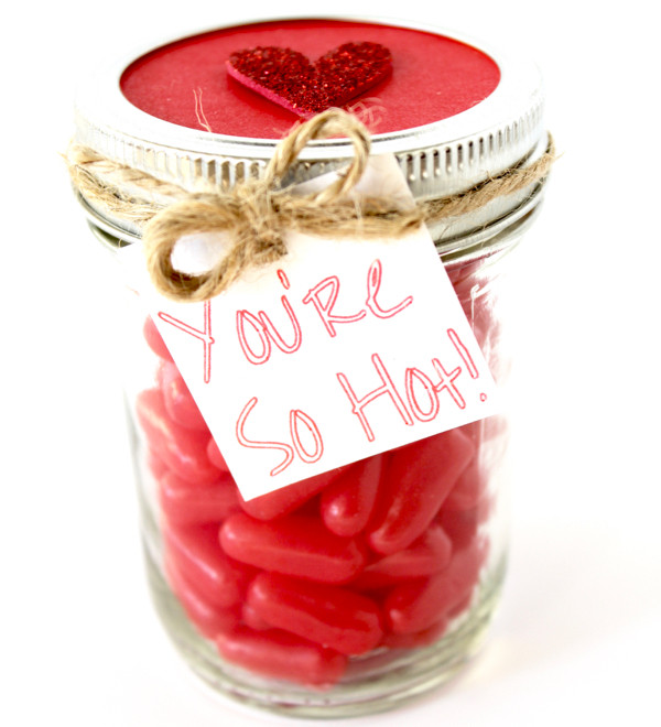 Romantic Valentines Day Gift
 49 Valentine s Day Gifts for Him Fun & Romantic The