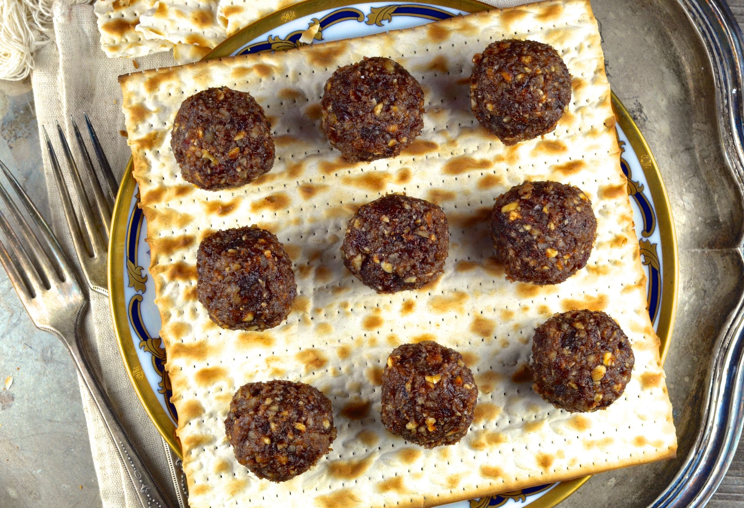 Sephardic Charoset Recipe Passover
 Not Just for Passover Recipes Sephardic Style Haroset Bites