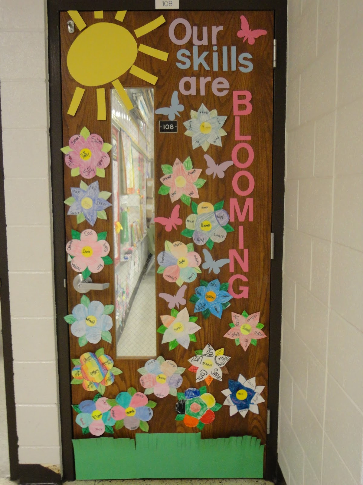 Spring Ideas For Classroom
 Mrs Callaghan s Classroom Spring Door Decoration
