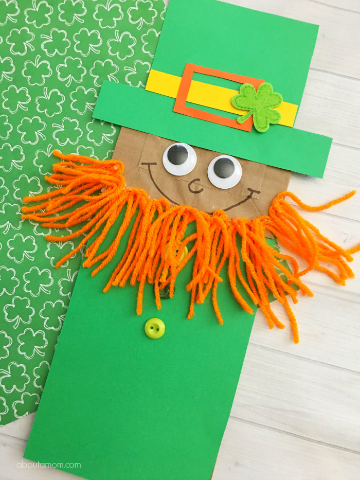 St Patrick's Day Arts And Crafts For Toddlers
 Easy St Patrick s Day Crafts for Kids Happiness is Homemade