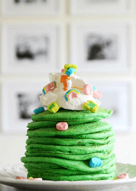 St Patrick's Day Breakfast Ideas
 St Patrick s Day Green Food Ideas Over the Big Moon
