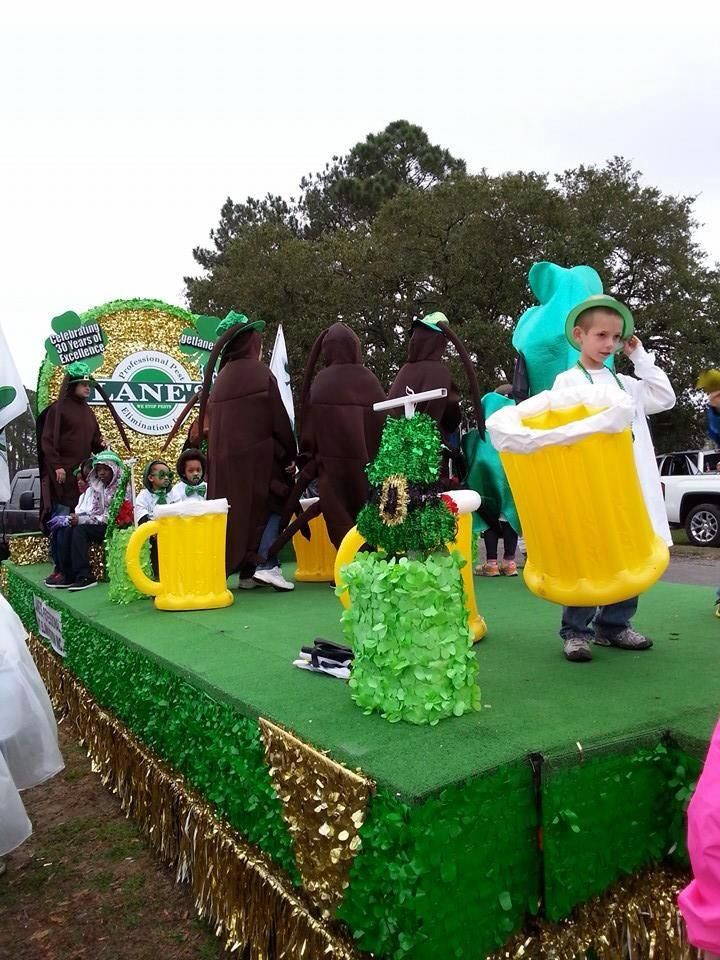 St Patrick's Day Float Ideas
 661 best images about St Patricks Day on Pinterest