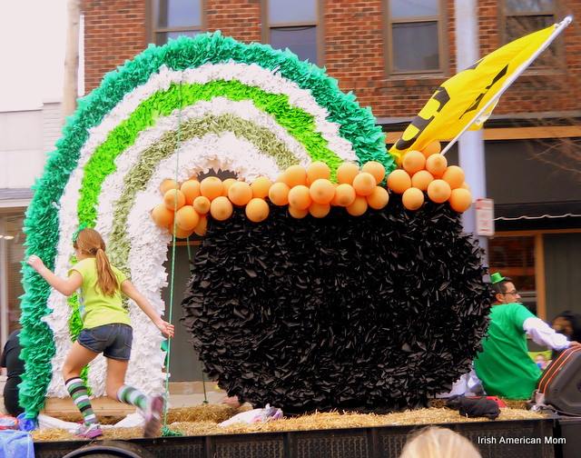 St Patrick's Day Float Ideas
 Green and White Rainbow Float for St Patrick s Day Parade