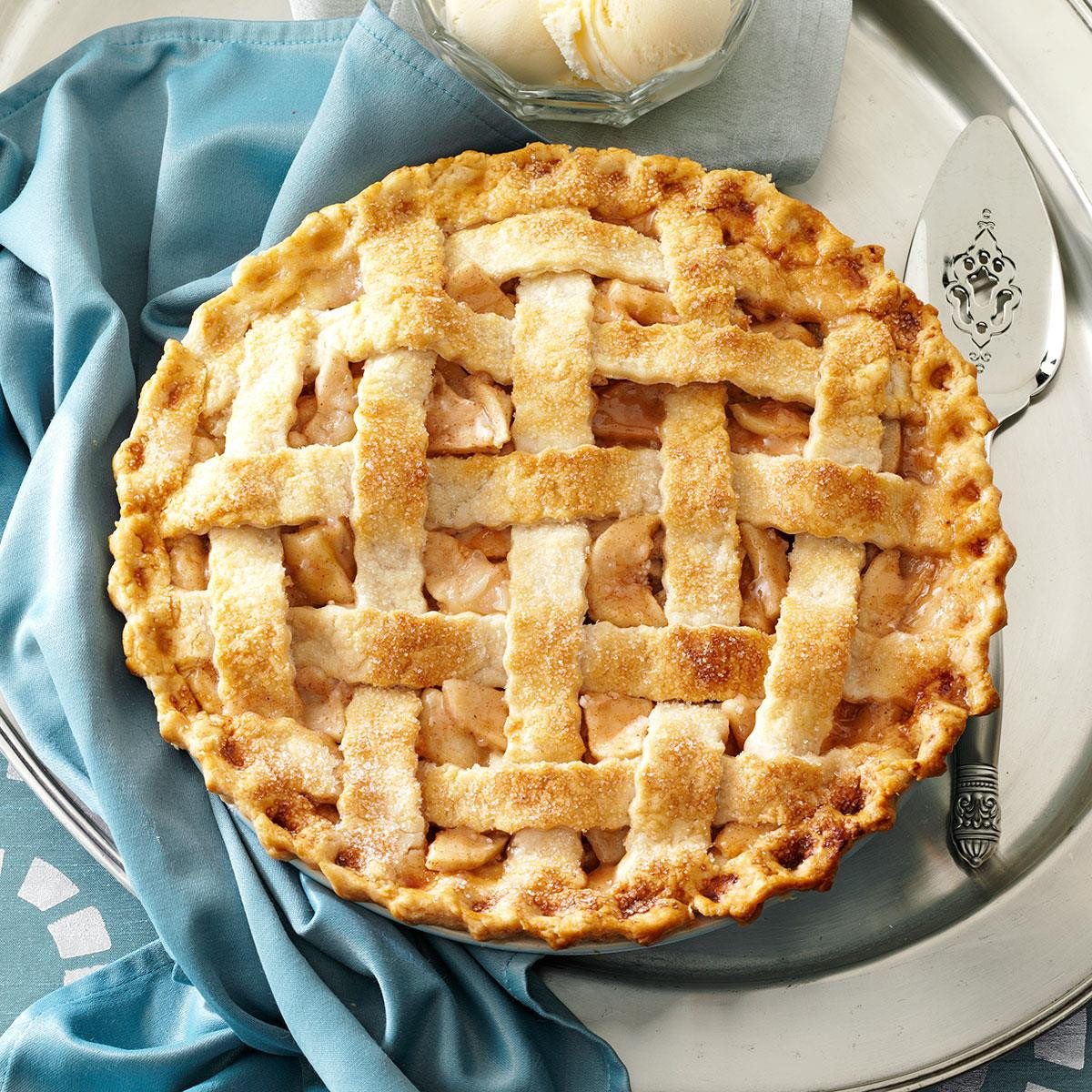 Thanksgiving Apple Pie Recipe
 Lattice Topped Apple Pie Recipe