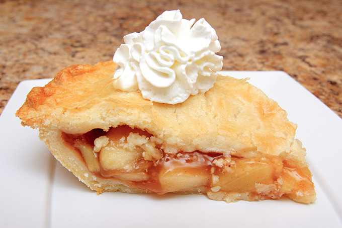 Thanksgiving Apple Pie Recipe
 3 Simple and Delicious Thanksgiving Pies