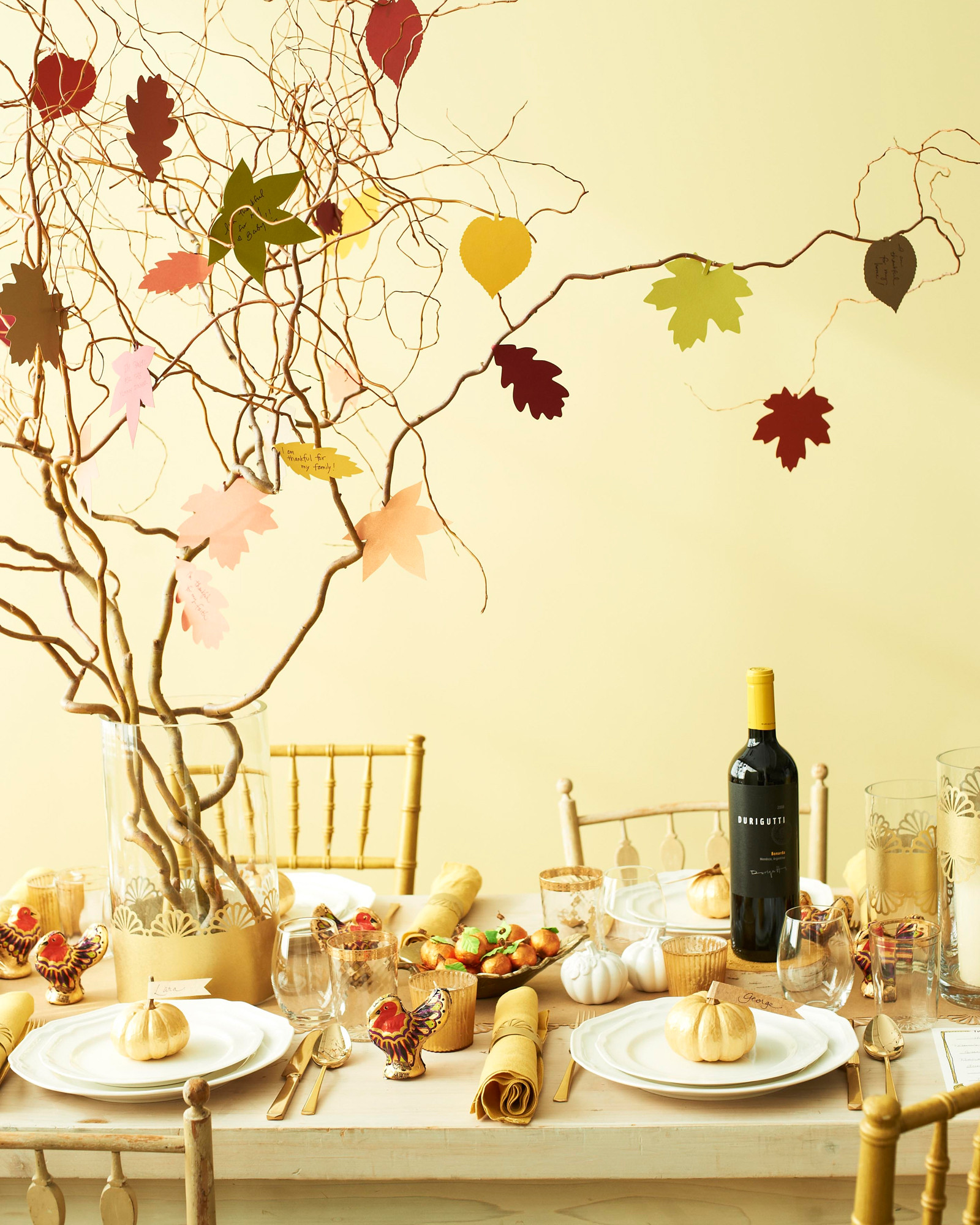 Thanksgiving Crafts Martha Stewart
 40 Thanksgiving Table Settings to Wow Your Guests