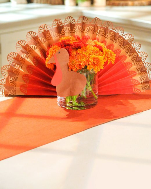Thanksgiving Crafts Martha Stewart
 Easy Paper Turkey