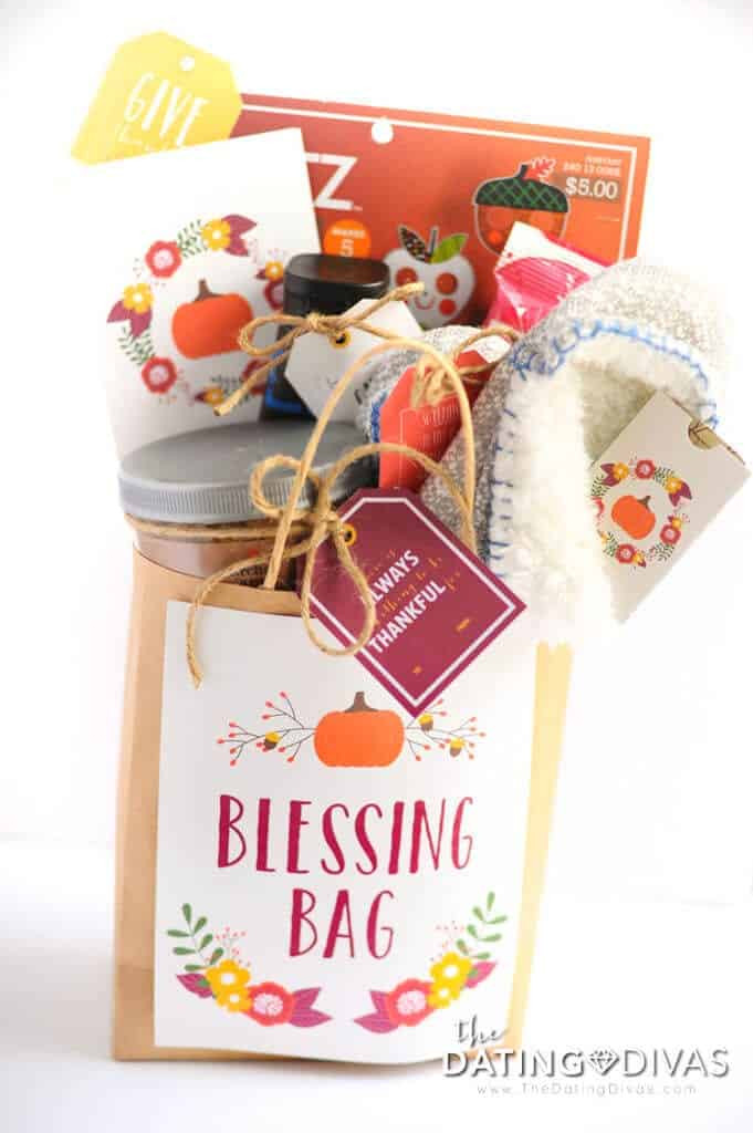 Thanksgiving Gift
 8 Quick & Simple Thanksgiving Teacher Gifts