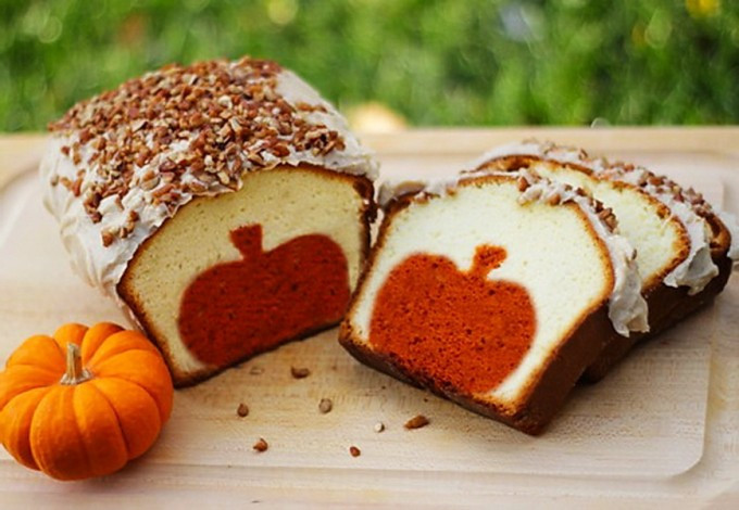 Thanksgiving Party Food Ideas
 Pumpkin Peekaboo Pound Cake – Best Cheap Easy Thanksgiving