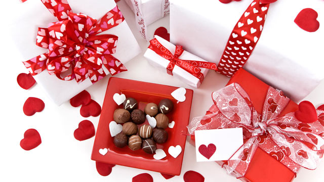 Valentines Day Gift Ideas
 Valentine s Day Gift Guide For New Flings and Longtime
