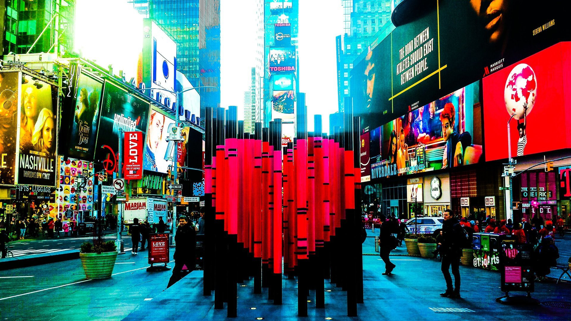 Valentines Day Ideas Nyc
 Love is in the Air in Times Square on Valentine s Day