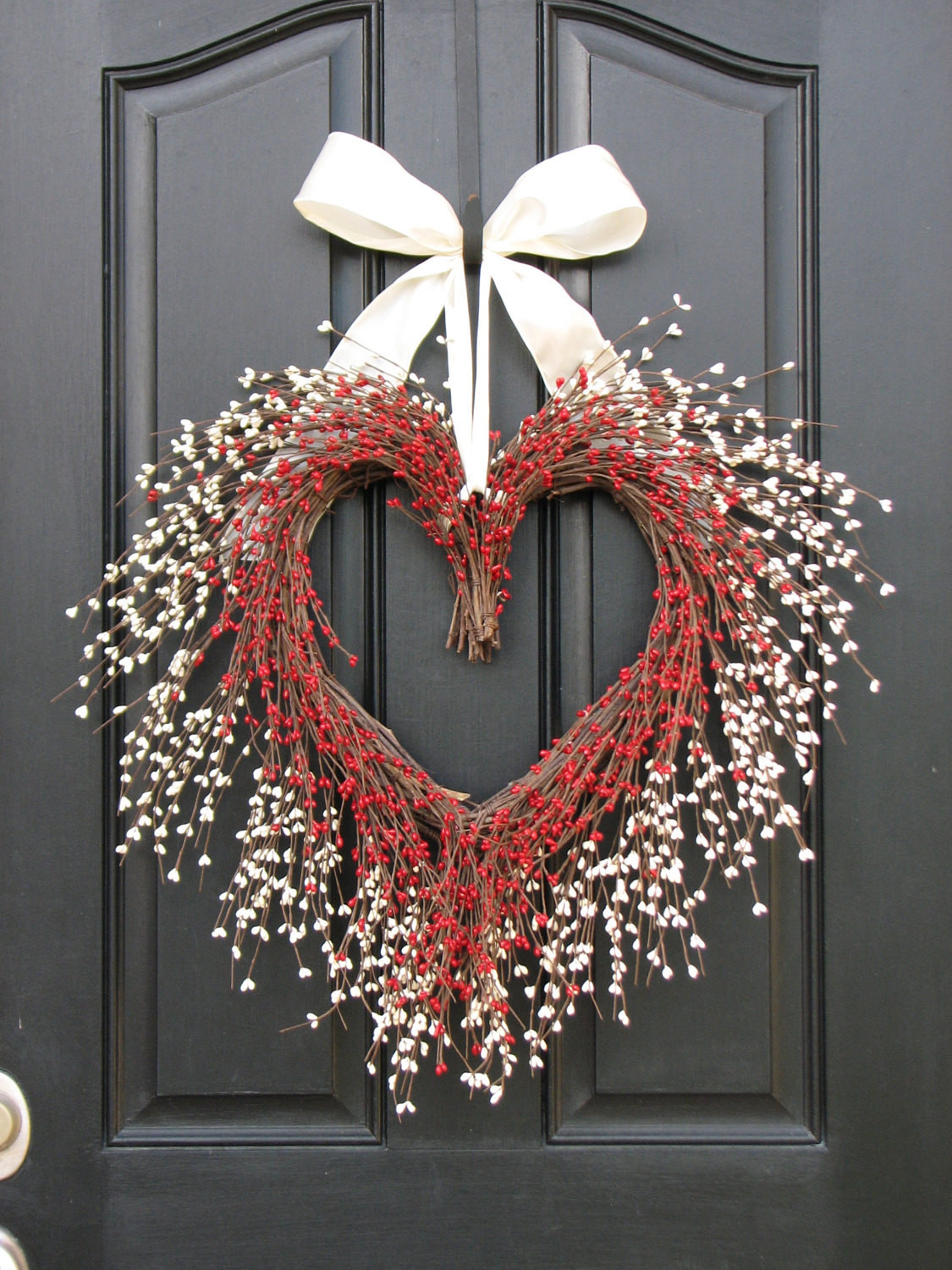 Valentines Day Wreath Ideas
 The Kissing Wreath Door Wreaths Valentine s Day Wreath