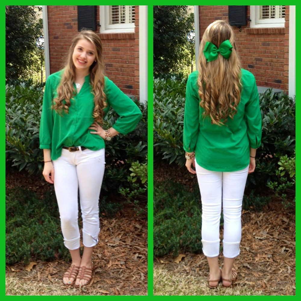 What To Wear For St Patrick's Day Party
 St Patrick s Day Outfit •green blouse from Old Navy