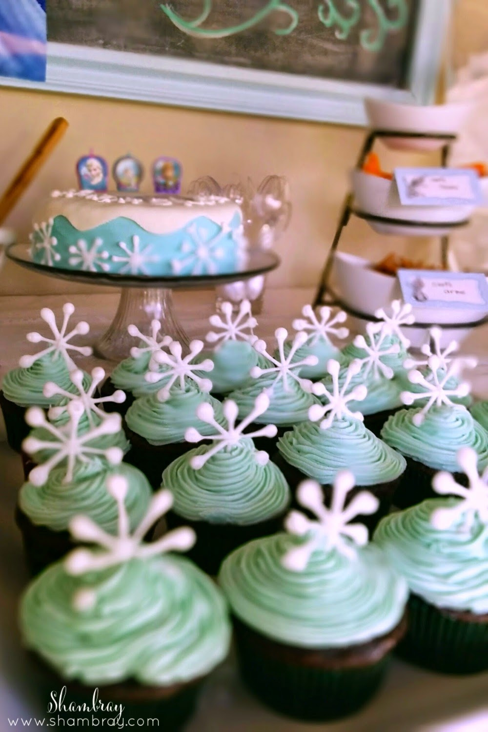 Winter Birthday Party Ideas For 3 Year Olds
 Shambray A Frozen Birthday Party for a 3 year old